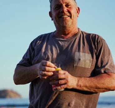 Wallace, 46 years old, Paramount, USA